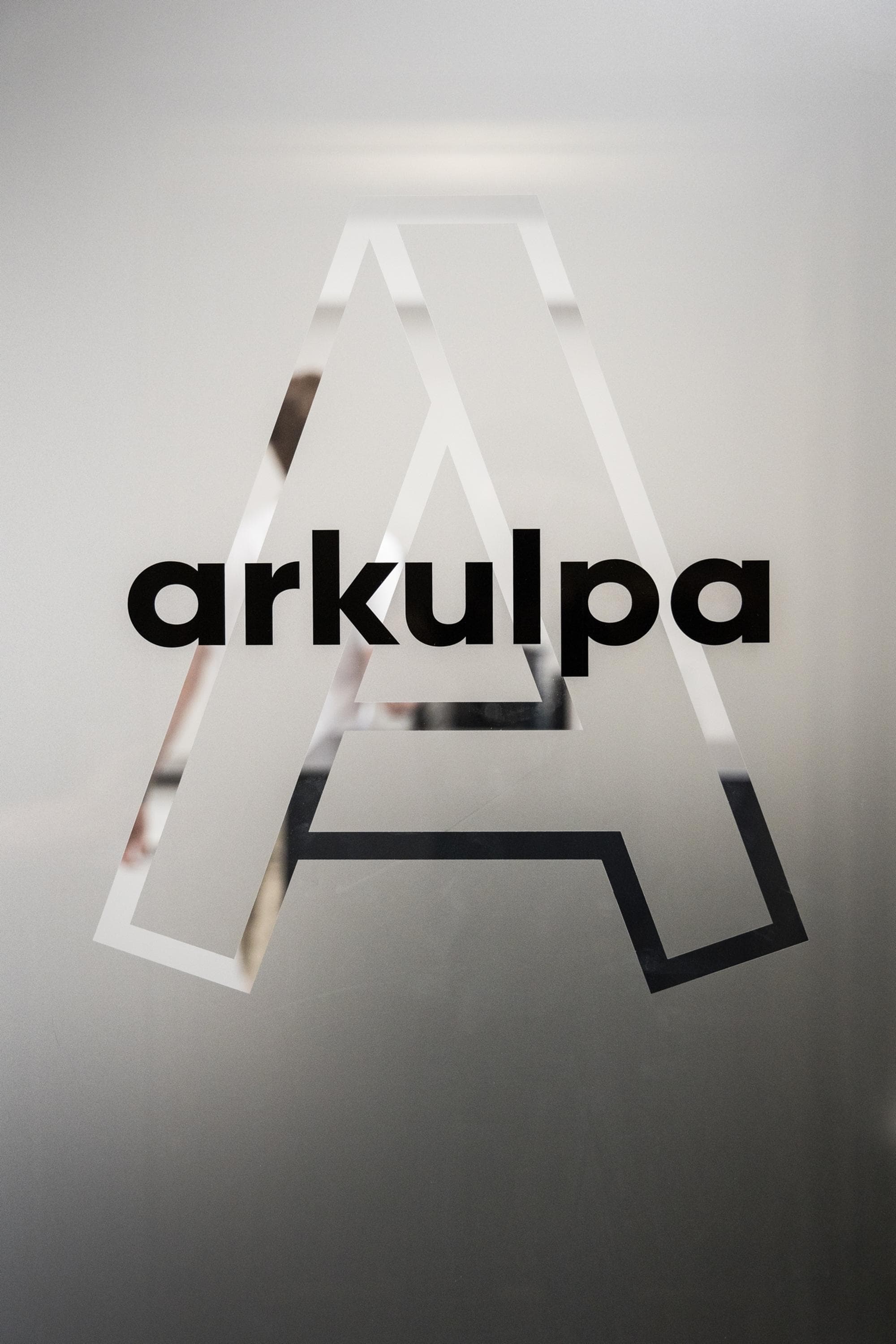  © arkulpa